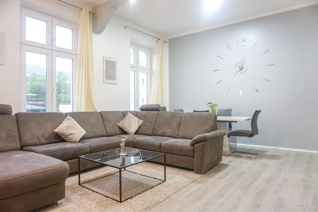 Apartment In Wuppertal - Charmante 3-Zimmer-Oase Mit Kamin Und Badewanne Exterior photo